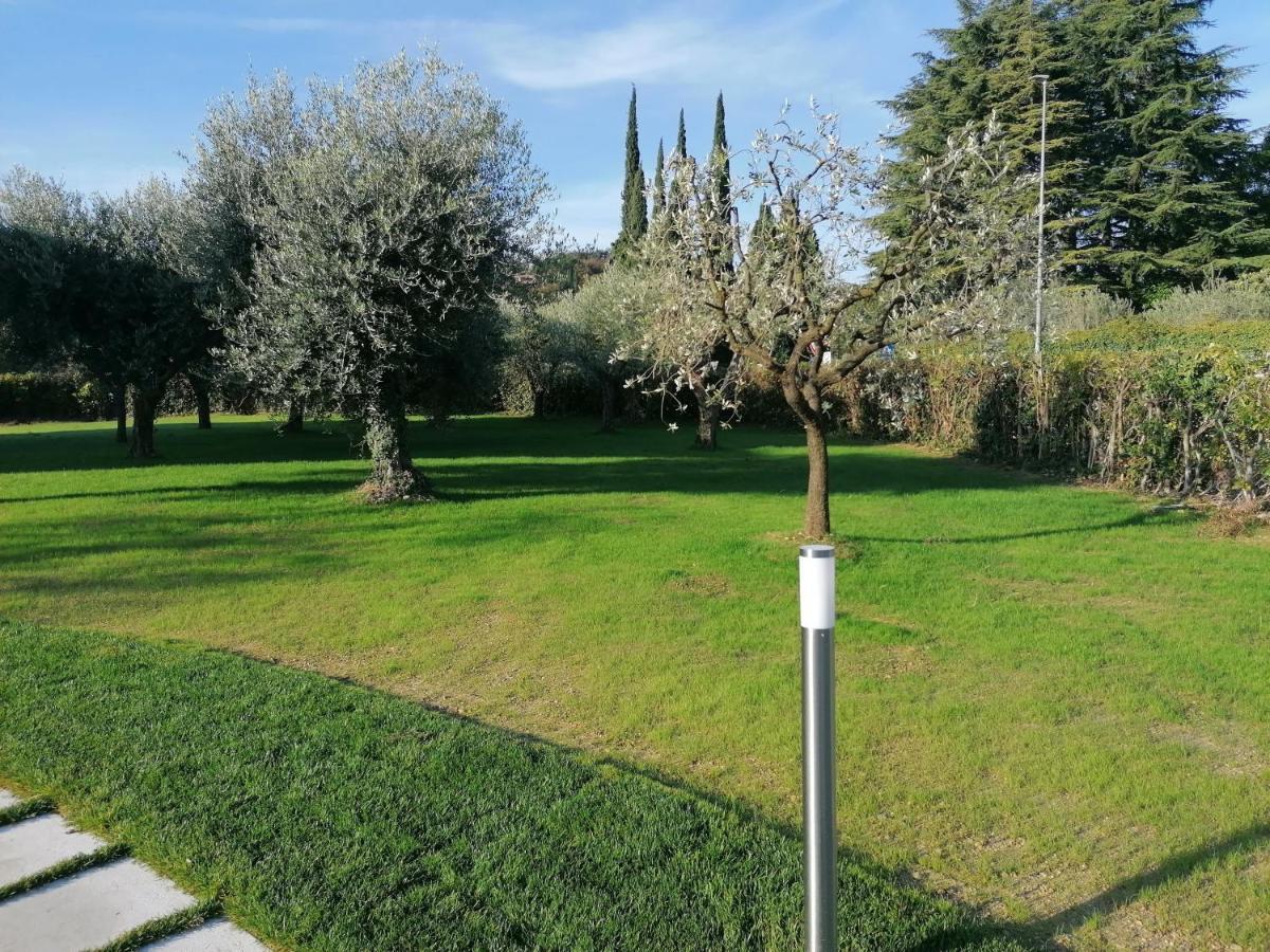 Bilocale Papavero, Magnolia O Girasole San Felice del Benaco Extérieur photo